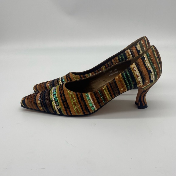 J. Renee Brown Beaded Snip Toe Kitten Heels - Picture 2 of 9